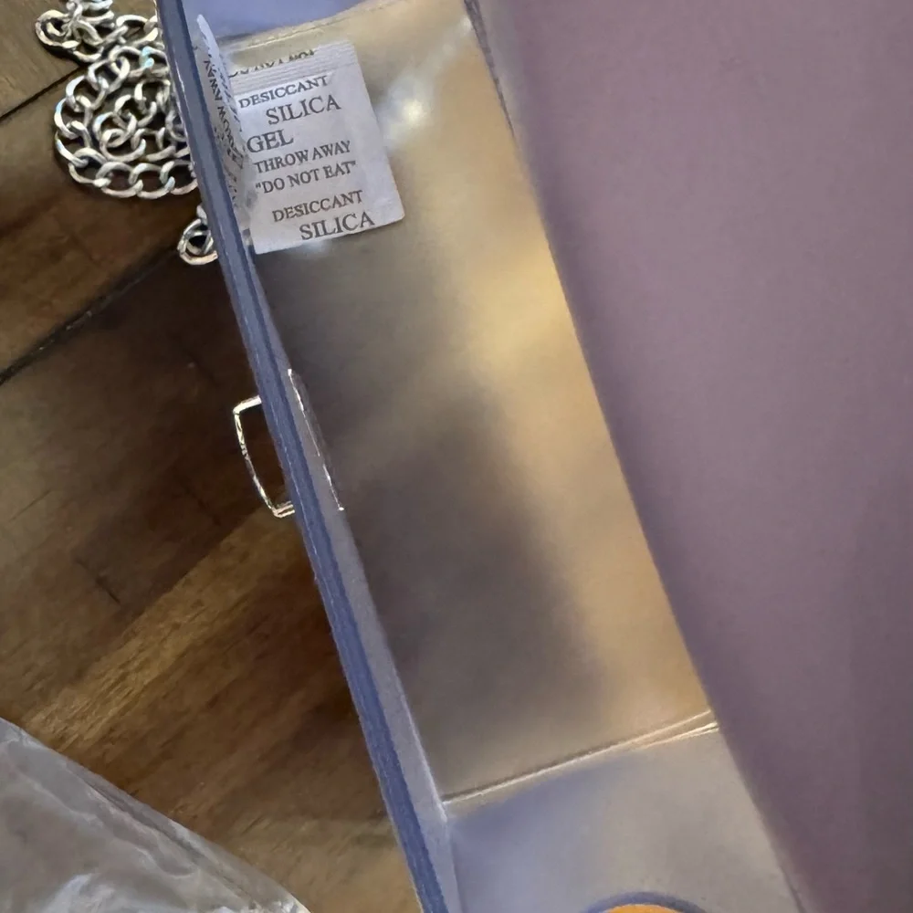 Lilac and Clear Women's Handbag - Picture 4 of 4